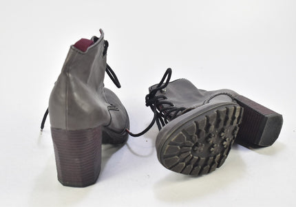 Tamaris Damen Stiefelette Boots EUR 40 Nr. 24-A 3605-Schuh-Gebraucht-secondhand
