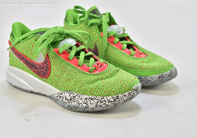 Nike Lebron Damen Sportschuhe Sneaker  EUR 38,5 Nr. 26-U 201