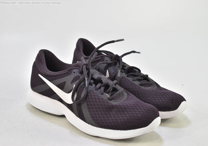 Nike Revolution Damen Sportschuhe Sneaker  EUR 39 Nr. 26-G 477