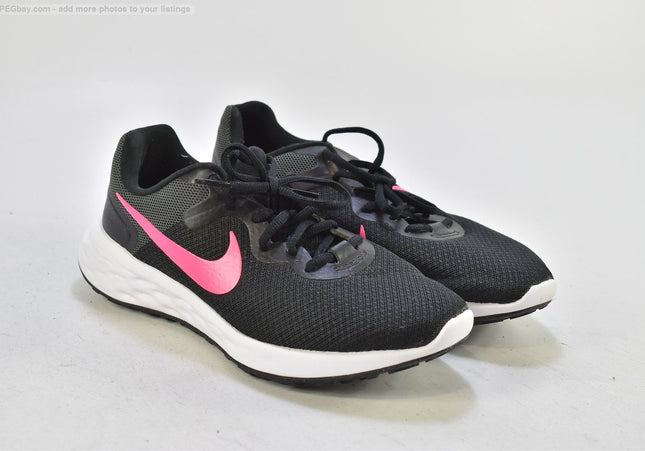 Nike Revolution 6 Nn Damen Sportschuhe Sneaker  Gr.39 Nr. 26-U 2867