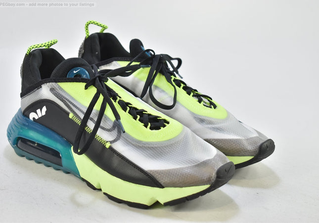 Nike Air Max 2090 Herren Sportschuhe Sneaker  Gr. 44 Nr. 26-T 516