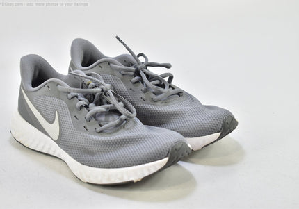 Nike Revolution Herren Sportschuhe Sneaker  EUR 42 Nr. 25-T 3522