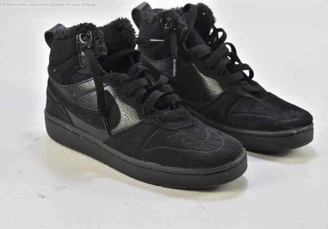 Nike Court Borough Damen Sportschuhe Sneaker  EUR 37,5 Nr. 26-U 212
