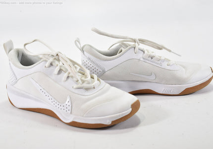 Nike Multicourt Damen Sportschuhe Sneaker  EUR 36 Nr. 26-J 64