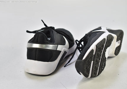 Nike Legend Essential 2 Herren Sportschuhe   EUR 42,5 Nr. 25-L 1843