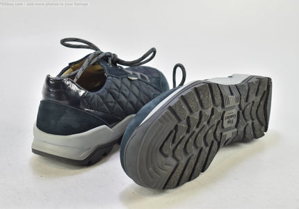 Finn Comfort  Damen Halbschuhe Freizeitschuhe  UK 8,5 Nr. 26-T 267