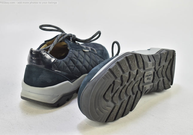 Finn Comfort  Damen Halbschuhe Freizeitschuhe  UK 8,5 Nr. 26-T 267
