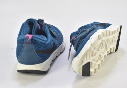 Nike Trainerendor Herren Sportschuhe Sneaker  EUR 41 Nr. 24-X 1689