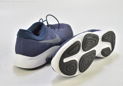 Nike Revolution Herren Sportschuhe Sneaker  EUR 43 Nr. 26-Y 254
