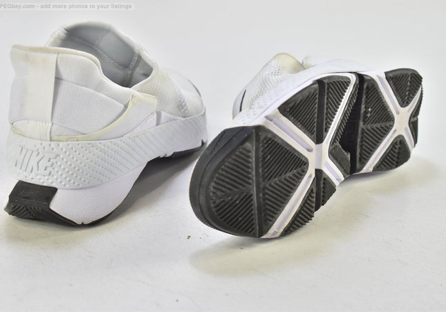 Nike Go Flyease Damen Sportschuhe Sneaker  Gr. 40,5 Nr. 26-T 1080
