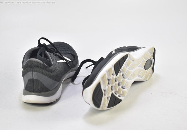 Nike In Season 5 Damen Sportschuhe Sneaker EUR 37,5 Nr. 25-J 1180-Schuh-Gebraucht-secondhand