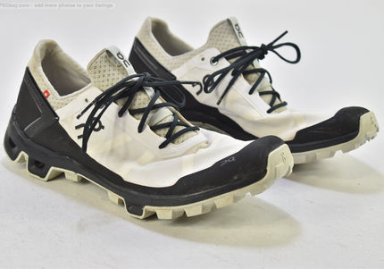 On Cloudventure  Damen Sportschuhe Sneaker  Gr. 42 Nr. 26-U 2428