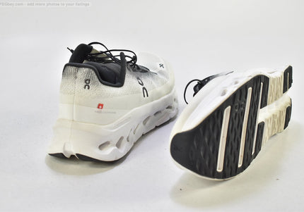 On Cloudtilt  Herren Sportschuhe Sneaker  EUR 45 Nr. 25-V 2526