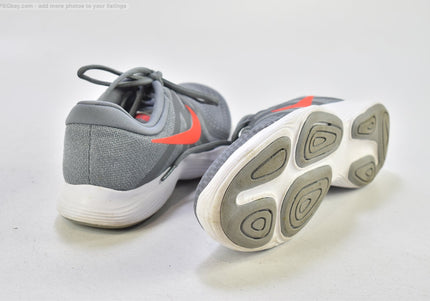Nike Revolution Herren Sportschuhe Sneaker  EUR 42 Nr. 26-Y 259
