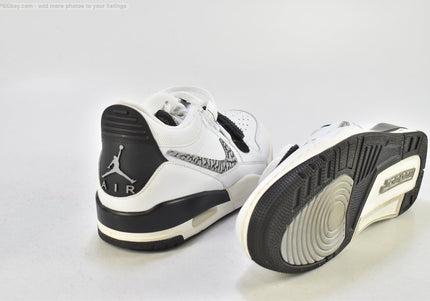 Nike Jordan Legacy Herren Sportschuhe Sneaker  EUR 44 Nr. 26-Y 628