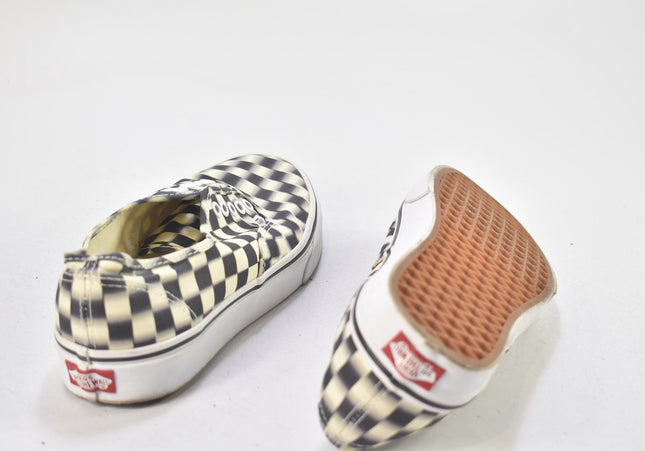 Vans Herren Sportschuhe Sneaker EUR 40,5 Nr. 24-T 1068-Schuh-Gebraucht-secondhand
