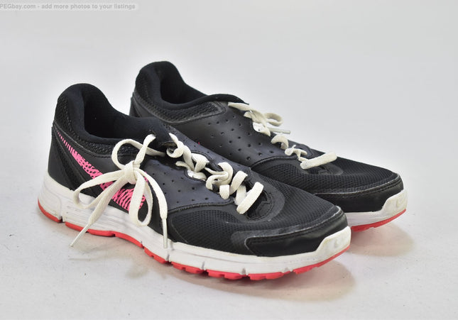 Nike Revolution Damen Sportschuhe Sneaker  EUR 37,5 Nr. 25-X 2102