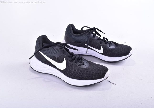 Nike Revolution Damen Sportschuhe Sneaker  EUR 37,5 Nr. 25-Z 84