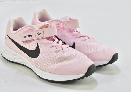 Nike Revolution Damen Sportschuhe Sneaker  EUR 38,5 Nr. 26-A 1020
