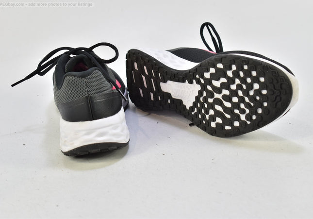 Nike Revolution Damen Sportschuhe Sneaker  EUR 39 Nr. 25-O 85