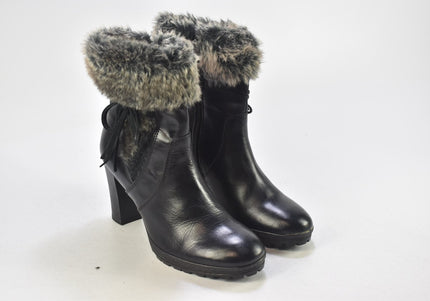 Caprice Damen Stiefelette Boots UK 4 Nr. 24-B 968-Schuh-Gebraucht-secondhand