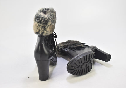 Caprice Damen Stiefelette Boots UK 4 Nr. 24-B 968-Schuh-Gebraucht-secondhand