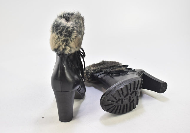 Caprice Damen Stiefelette Boots UK 4 Nr. 24-B 968-Schuh-Gebraucht-secondhand