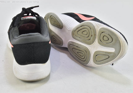Nike Revolution 4 Damen Sportschuhe Sneaker  EUR 38 Nr. 26-A 116