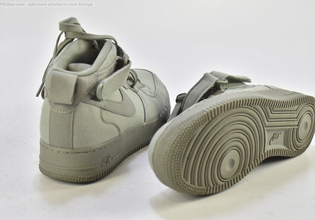 Nike Air Force 1 Herren Sportschuhe Sneaker  Gr. 41 Nr. 26-T 604