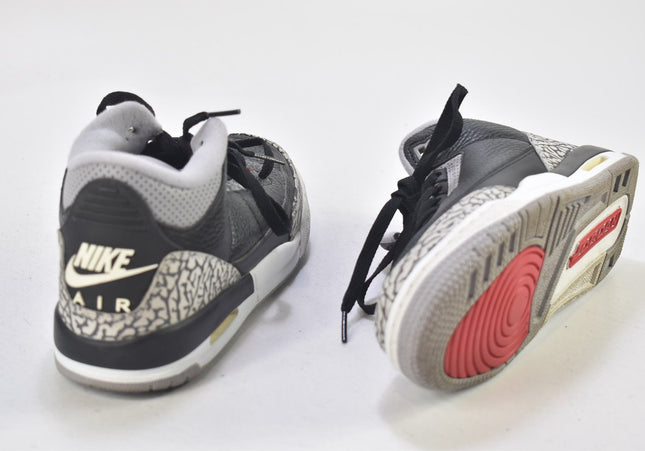 Jordan III Damen Sportschuhe Sneaker EUR 38 Nr. 24-T 1300-Schuh-Gebraucht-secondhand