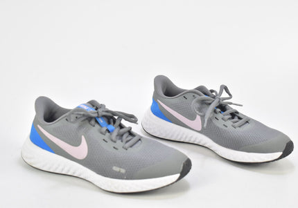 Nike Revolution Damen Sportschuhe Sneaker EUR 36,5 Nr. 24-F 1979-Schuh-Gebraucht-secondhand