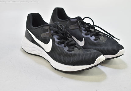 Nike Revolution Herren Sportschuhe Sneaker  EUR 45 Nr. 26-G 1173