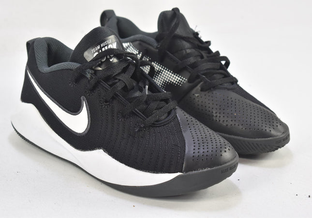 Nike Team Hustle Damen Sportschuhe Sneaker EUR 37,5 Nr. 23-N 3075-Schuh-Gebraucht-secondhand