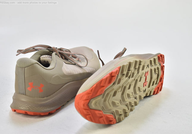 Under Armour  Herren Sportschuhe Sneaker  Gr. 42,5 Nr. 26-T 1120