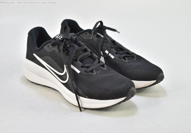 Nike Downshifter 13 Damen Sportschuhe Sneaker  EUR 38,5 Nr. 26-G 988