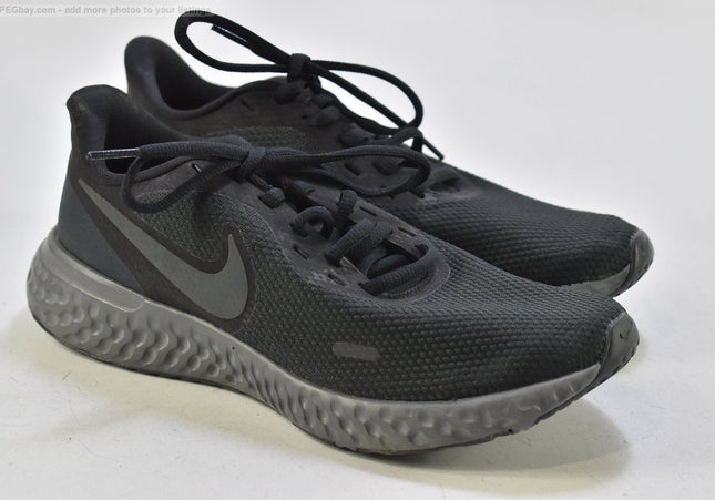 Nike Revolution Damen Sportschuhe Sneaker  EUR 39 Nr. 26-Z 190
