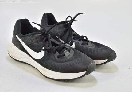 Nike Revolution 6 Gs Damen Sportschuhe Sneaker  EUR 39 Nr. 26-M 1289