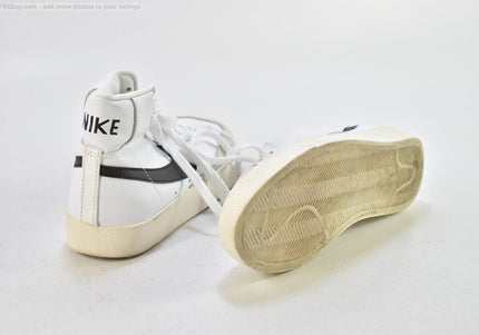 Nike Blazer Damen Sportschuhe Sneaker  EUR 37,5 Nr. 26-Z 353