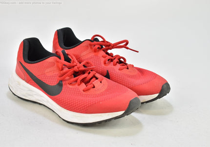 Nike Revolution Damen Sportschuhe Sneaker  EUR 39 Nr. 25-P 265