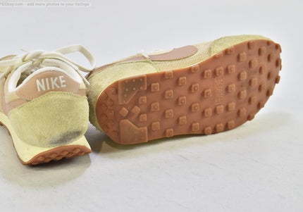 Nike Daybreak Damen Sportschuhe Sneaker  Gr. 38,5 Nr. 26-U 2432