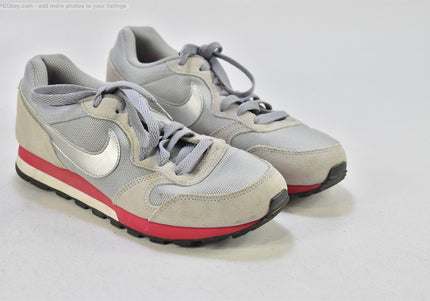 Nike MD Runner 2 Damen Sportschuhe Sneaker  EUR 38,5 Nr. 25-N 512