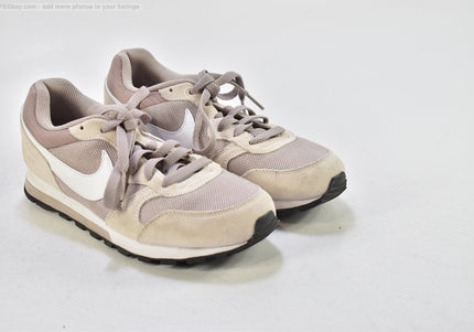 Nike MD Runner 2 Damen Sportschuhe Sneaker  EUR 38,5 Nr. 25-T 1421