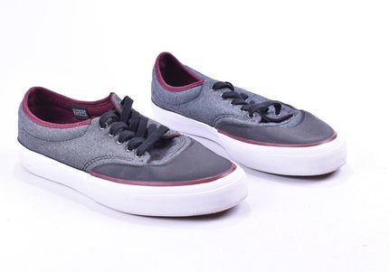 Converse Herren Sportschuhe Sneaker EUR 43 Nr. 23-M 454-Schuh-Gebraucht-secondhand