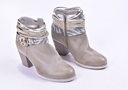 CM Laufsteg Damen Stiefelette Boots EUR 38 Nr. 23-Z 2600-Schuh-Gebraucht-secondhand