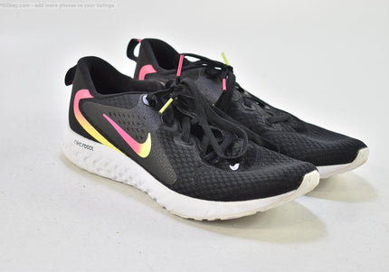 Nike Legend React Damen Sportschuhe Sneaker  EUR 42,5 Nr. 26-G 1002