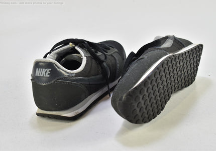 Nike Genicco Damen Sportschuhe Sneaker  EUR 39 Nr. 25-T 3015