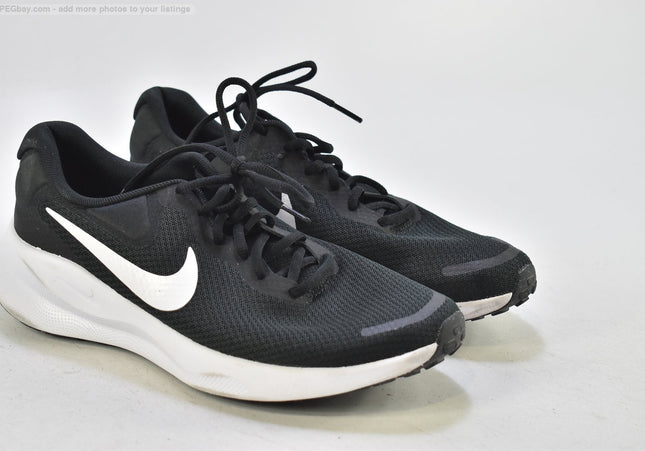 Nike Revolution Herren Sportschuhe Sneaker  Gr. 43 Nr. 26-T 1139