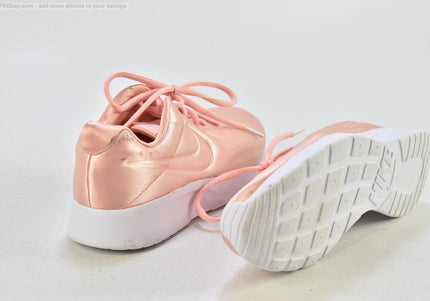 Nike Tanjun Damen Sportschuhe Sneaker  EUR 38 Nr. 26-M 465