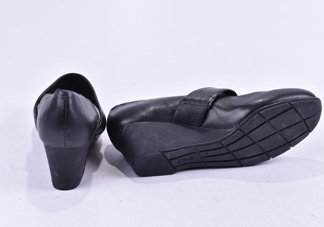 Clarks Damen Pumps High Heels UK 4 Nr. 24-J 4544-Schuh-Gebraucht-secondhand