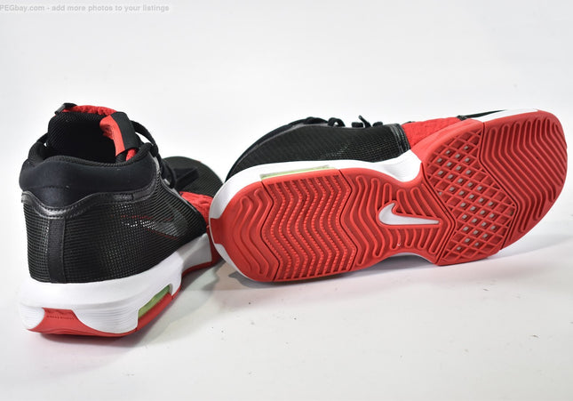 Nike Lebron Herren Sportschuhe Sneaker  EUR 45 Nr. 26-G 2356